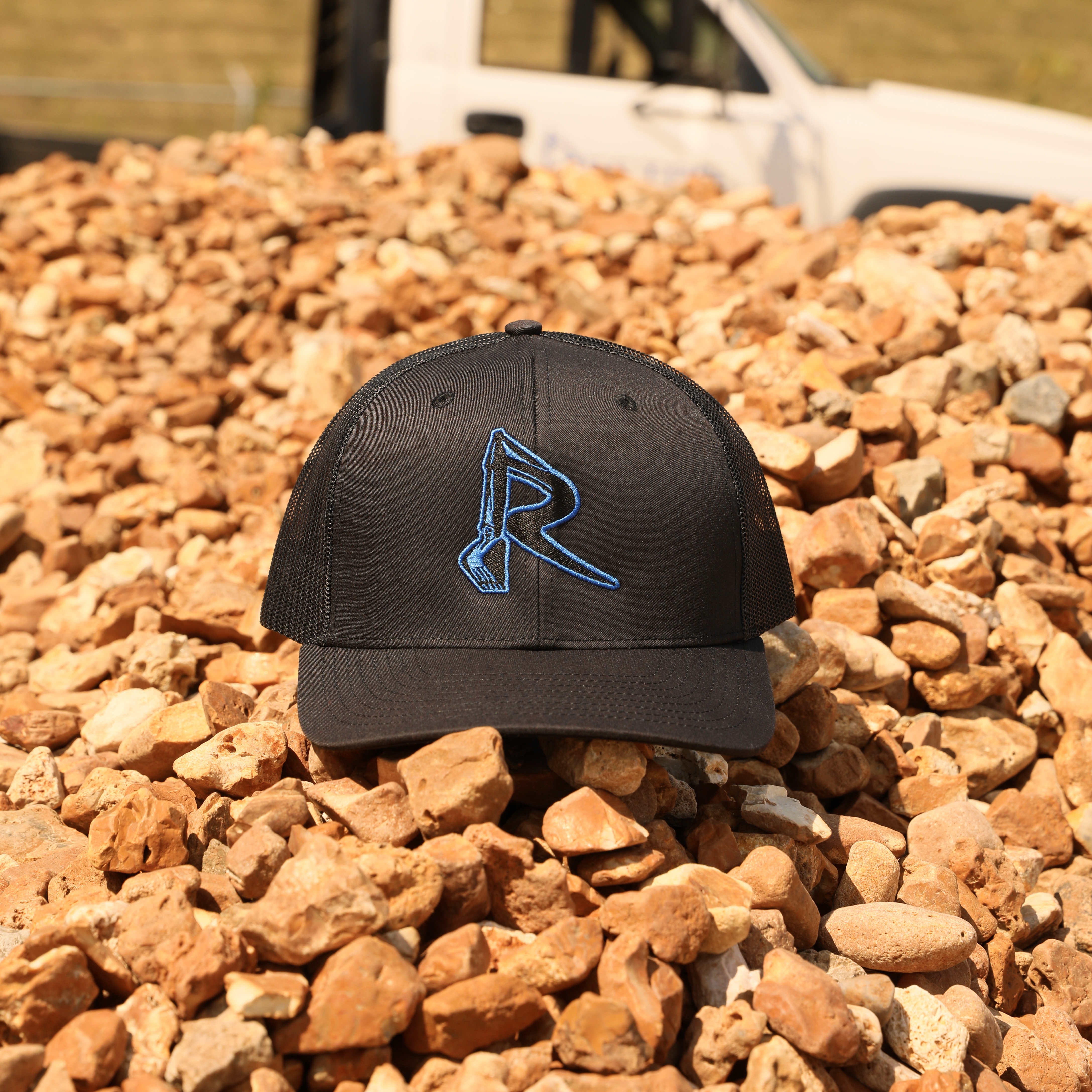 Rector 'R' Hat